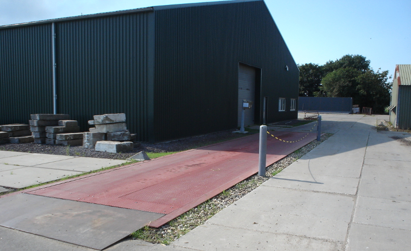 Weegbrug verdiept - stalen dek | Pfister Weegtechniek